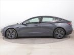 Tesla Model 3 - fotka číslo 2