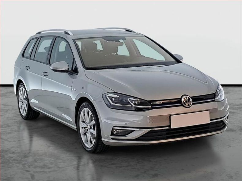 Volkswagen Golf - hlavní foto