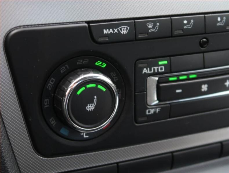 Škoda Octavia - hlavní fotka