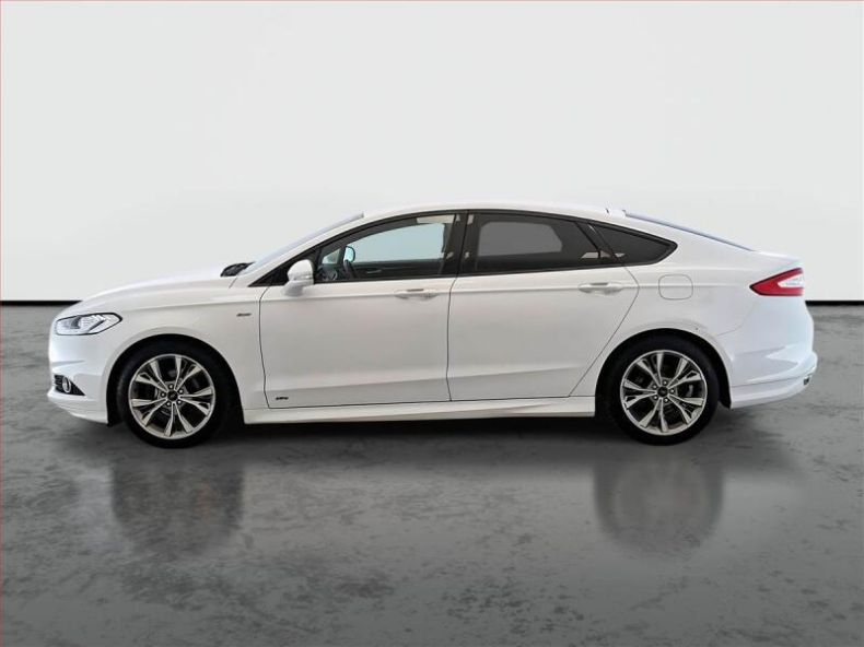 Ford Mondeo - hlavní fotka