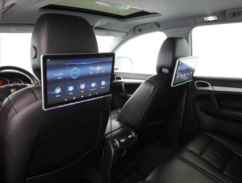 Porsche Cayenne - hlavní fotka