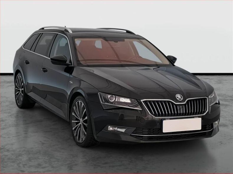 Škoda Superb - hlavní foto