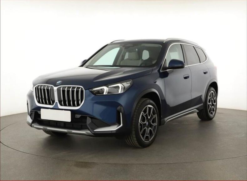 BMW X1 - hlavní fotka