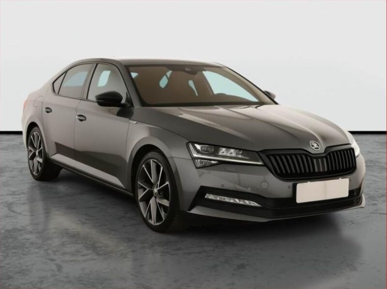Škoda Superb - hlavní foto