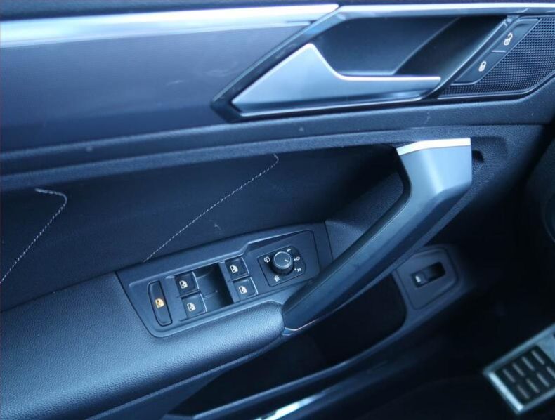 Volkswagen Tiguan - hlavní fotka