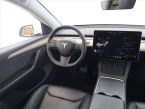 Tesla Model Y - fotka číslo 6