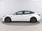 Tesla Model 3 - fotka číslo 2