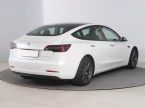 Tesla Model 3 - fotka číslo 4