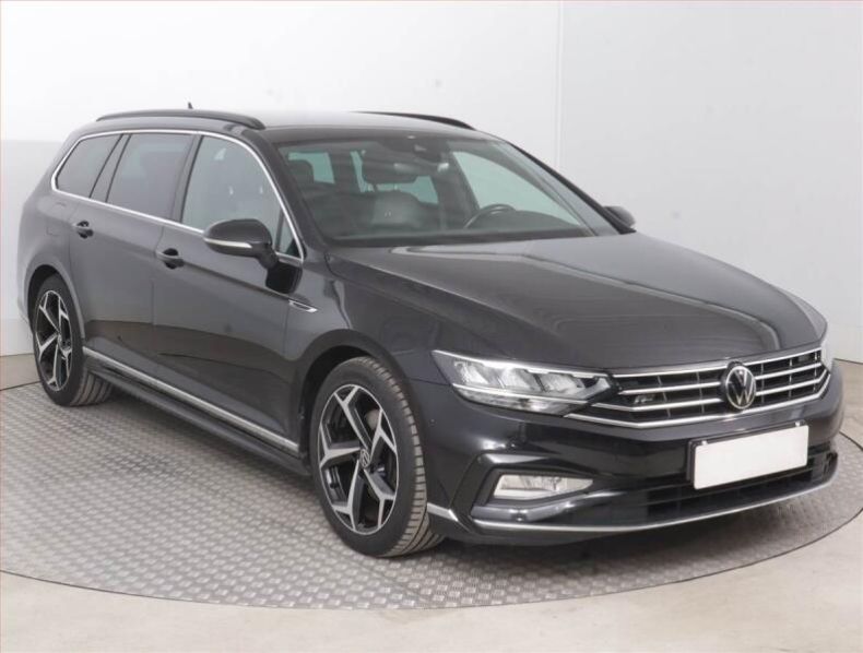 Volkswagen Passat - hlavní fotka inzerátu