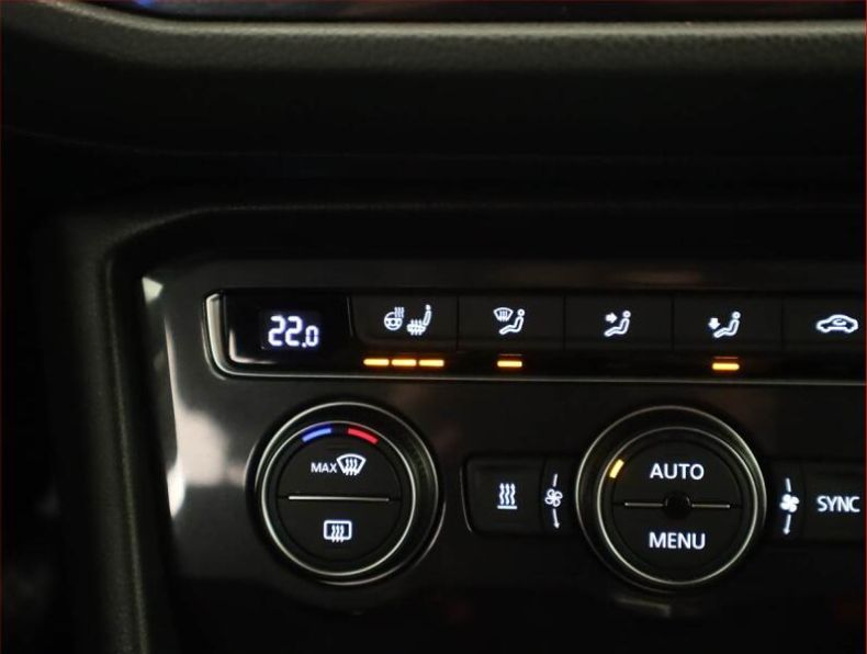 Volkswagen Tiguan - hlavní fotka