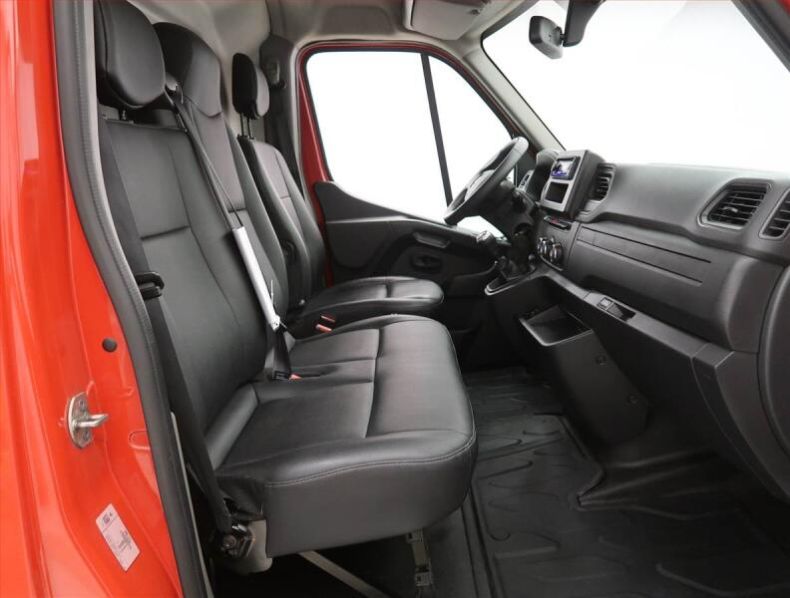 Renault Master - hlavní fotka