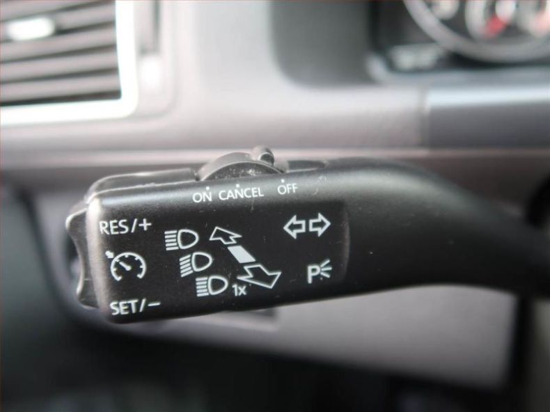 Volkswagen Touran - hlavní fotka