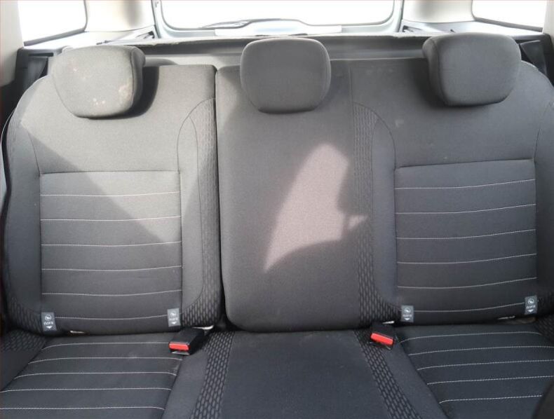 Dacia Logan - hlavní fotka