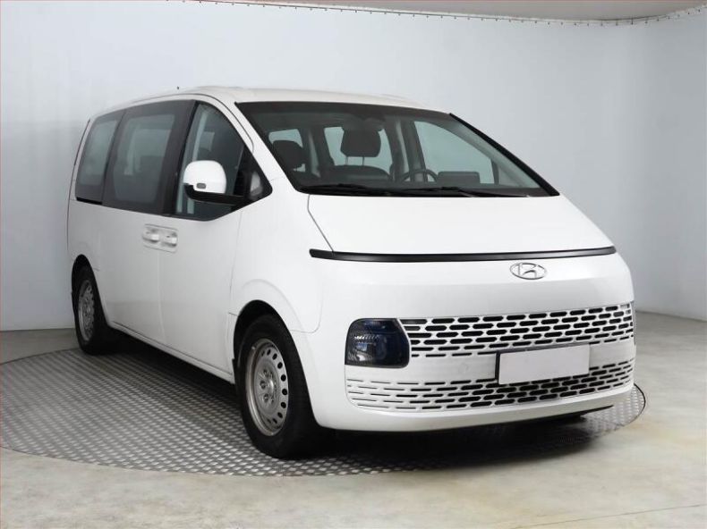 Hyundai Staria - hlavní fotka inzerátu