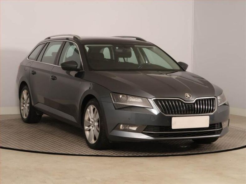 Škoda Superb - hlavní fotka inzerátu