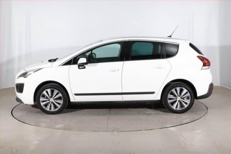 Peugeot 3008 - hlavní fotka