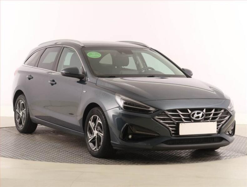 Hyundai i30 - hlavní foto