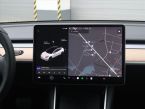 Tesla Model 3 - fotka číslo 11