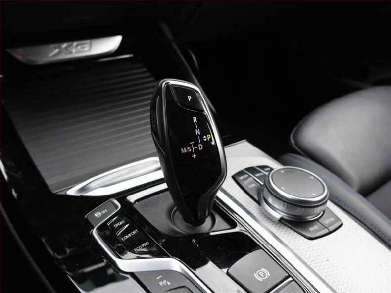 BMW X3 - hlavní fotka