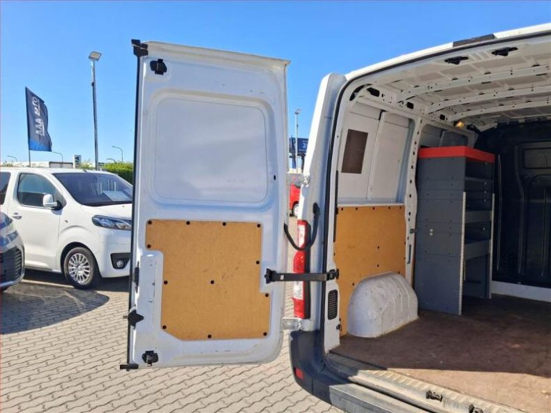 Renault Master - hlavní fotka