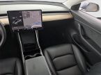 Tesla Model 3 - fotka číslo 7