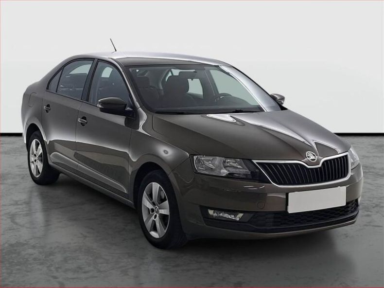 Škoda Rapid - hlavní foto