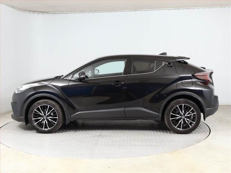 Toyota C-HR - hlavní fotka