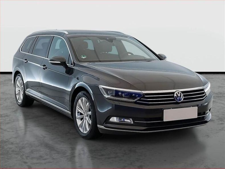 Volkswagen Passat - hlavní fotka inzerátu