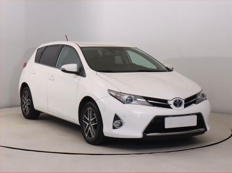Toyota Auris - hlavní foto