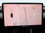 Tesla Model 3 - fotka číslo 10