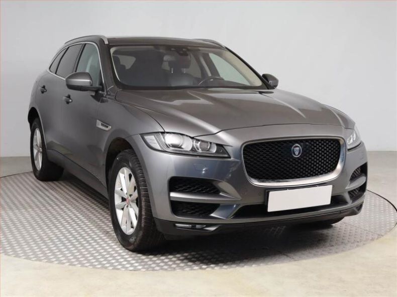 Jaguar F-Pace - hlavní fotka inzerátu