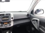 Toyota RAV 4 - fotka číslo 7