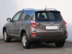 Toyota RAV 4 - fotka číslo 3