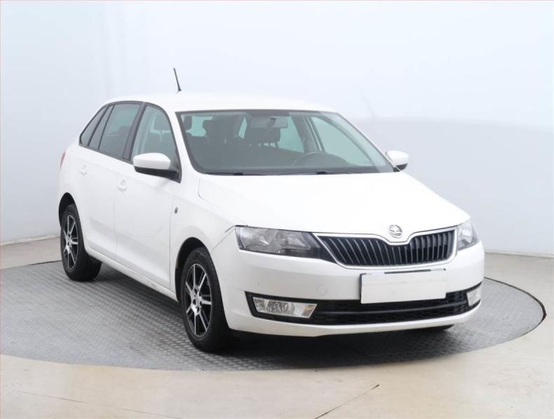 Škoda Rapid - hlavní foto