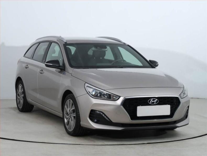 Hyundai i30 - hlavní fotka inzerátu