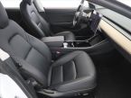 Tesla Model 3 - fotka číslo 8