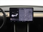 Tesla Model 3 - fotka číslo 10