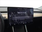 Tesla Model 3 - fotka číslo 15