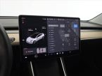 Tesla Model 3 - fotka číslo 18