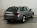 Škoda Superb - fotka číslo 4