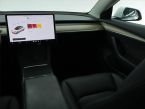 Tesla Model 3 - fotka číslo 7
