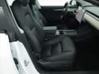 Tesla Model 3 - fotka číslo 8