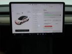 Tesla Model 3 - fotka číslo 10