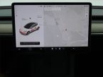 Tesla Model 3 - fotka číslo 11