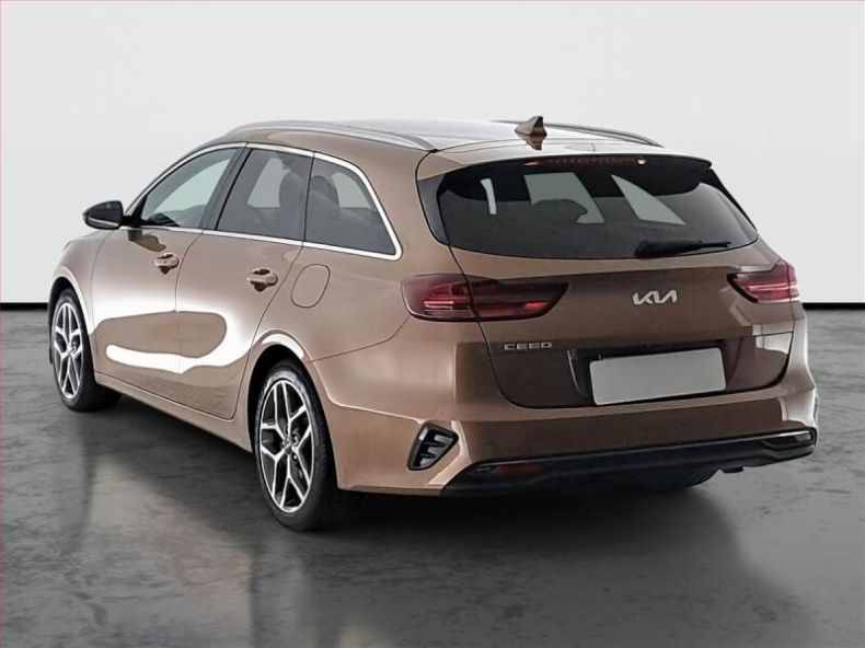 Kia Cee'd - hlavní fotka