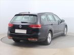 Volkswagen Passat - fotka číslo 4