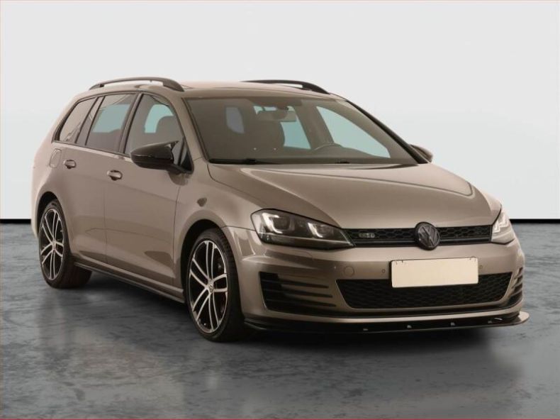 Volkswagen Golf - hlavní fotka inzerátu
