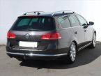 Volkswagen Passat - fotka číslo 4
