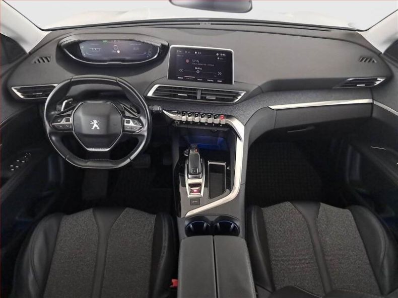 Peugeot 3008 - hlavní fotka
