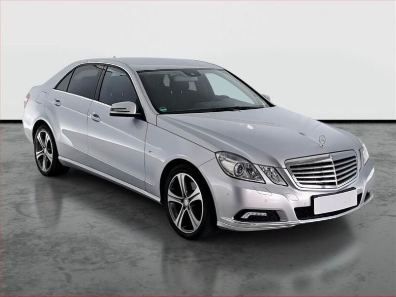 Mercedes Třída E - hlavní foto